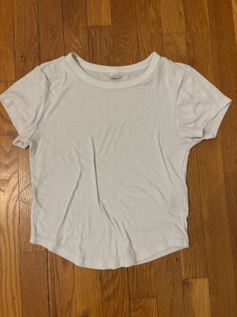 Old Navy Women’s Light Gray Short Sleeve Crew Neck Tee